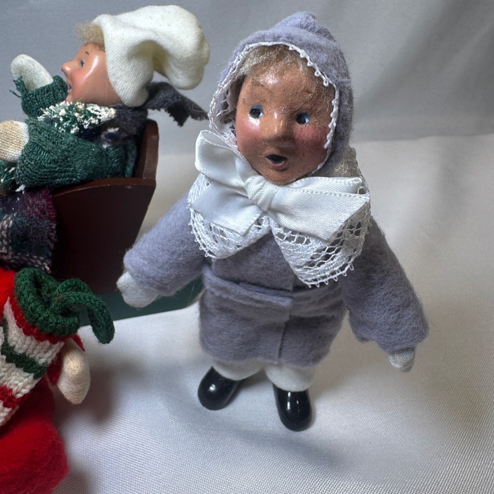 Vintage 1992 Byers Choice The Carolers Winter Sledding Children Set of 4 Baby - Picture 11 of 11